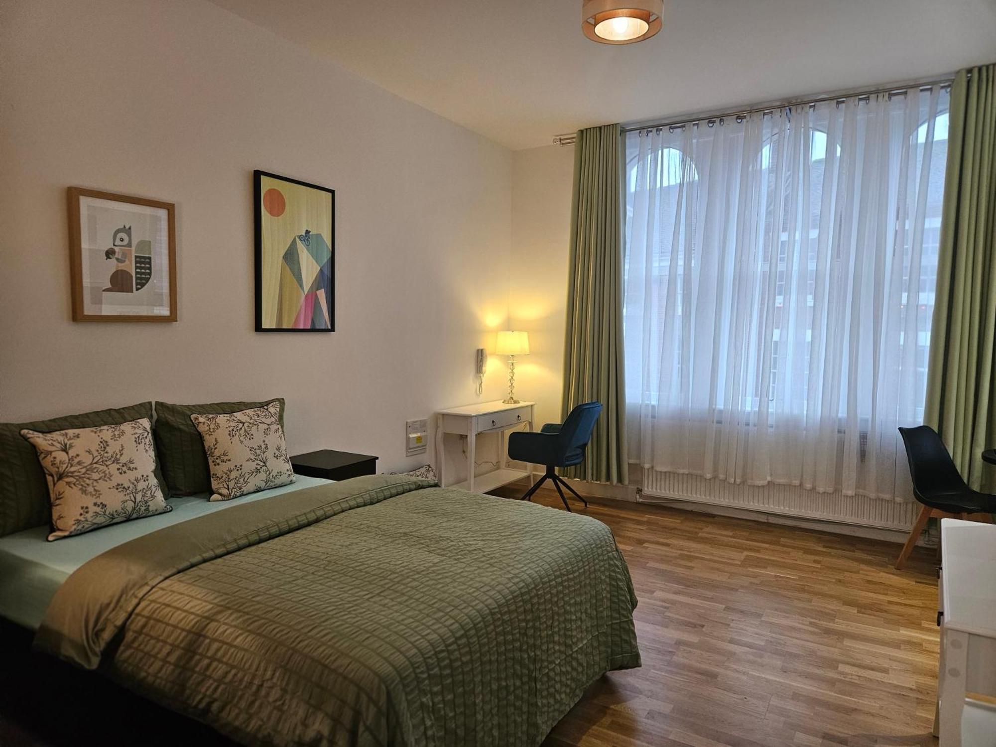 Central Chambers Suites - Suite 1 利克 外观 照片