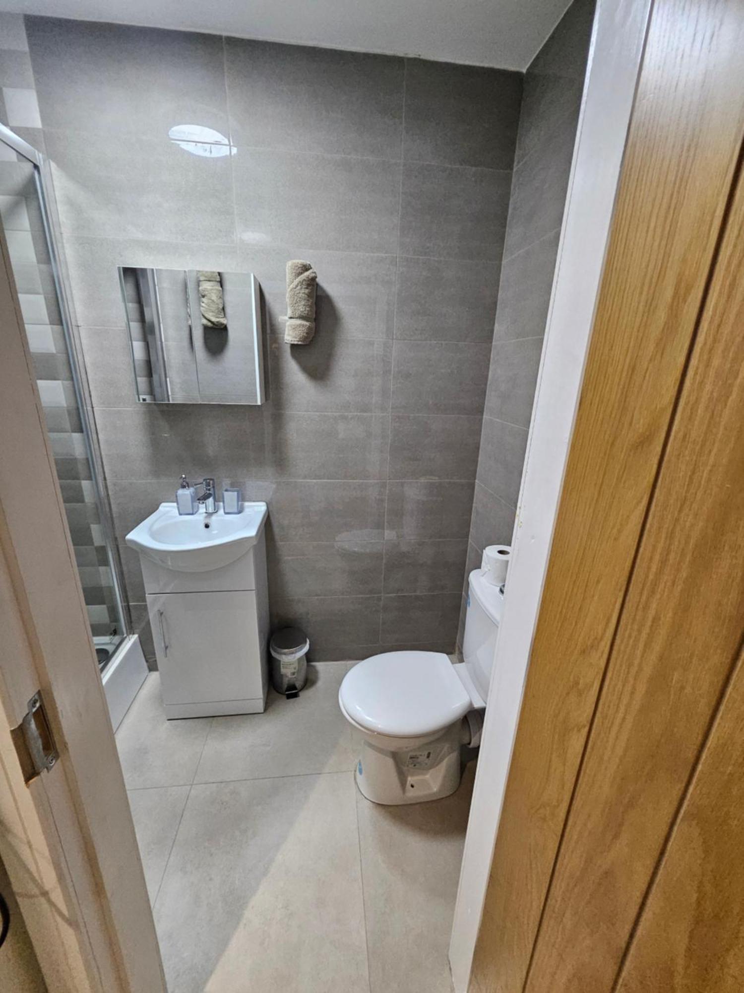 Central Chambers Suites - Suite 1 利克 外观 照片